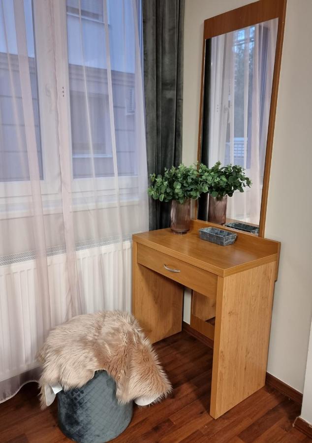 Relax Wellness Studio Hajduszoboszlo Daire Dış mekan fotoğraf