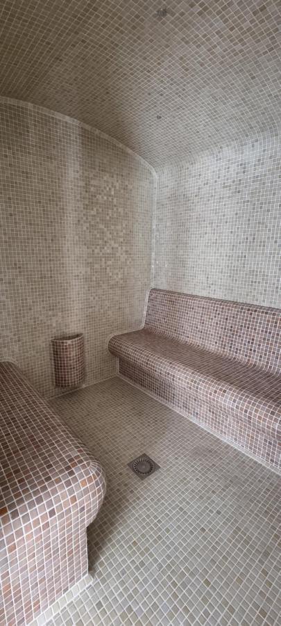 Relax Wellness Studio Hajduszoboszlo Daire Dış mekan fotoğraf